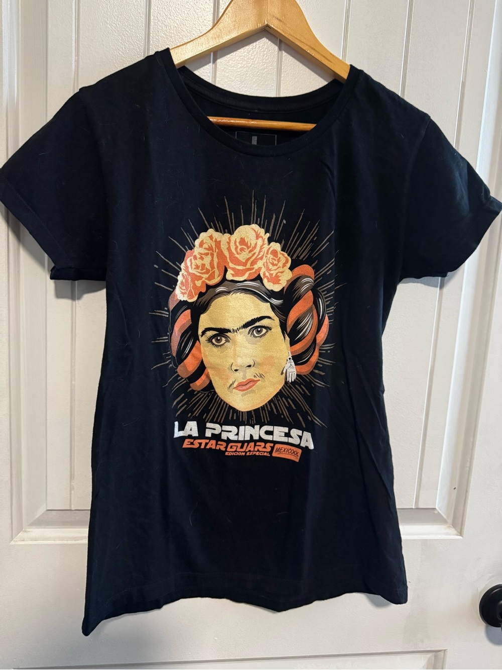 Mexicool Shirt Size Large LG Special Edition Frida Kahlo La Princesa Estar Guars